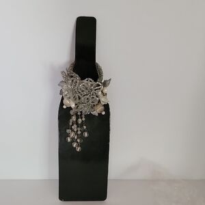 Elegant Silver Floral Wine Bottle Necklace